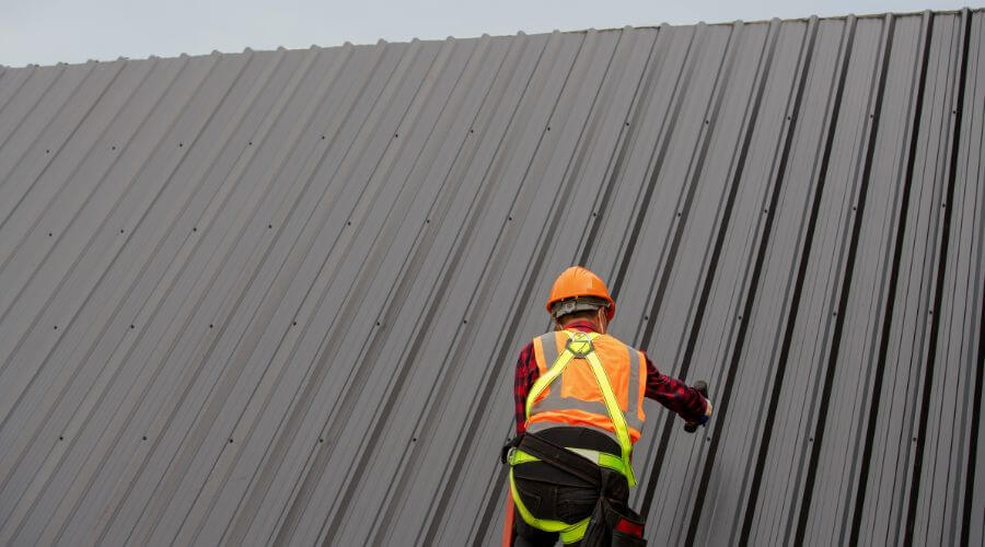 Professional Flat Roofing Installation in Omaha, AR